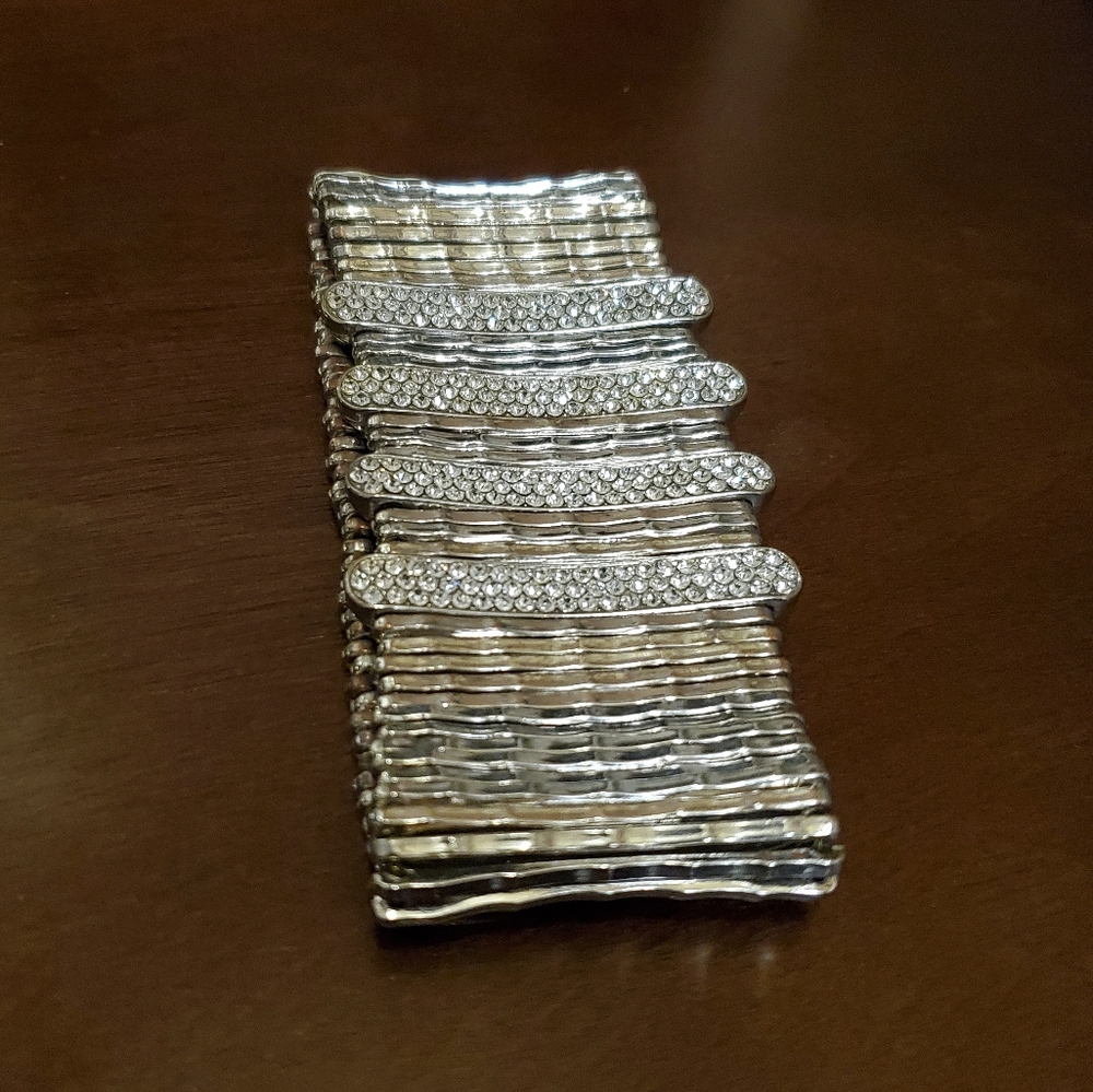 Sparkling Women’s Stretch Bracelet - Picture 4 of 7